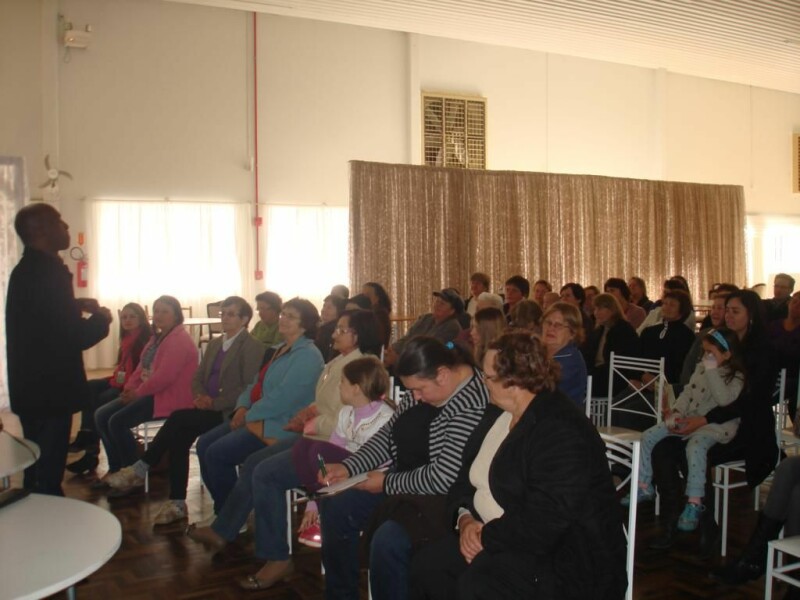 Alegria e bom humor marcam reuniões com Mulheres Cooperativistas Cravil-7.jpg