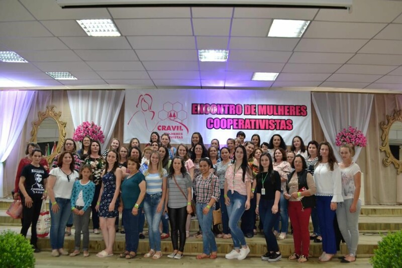 Cravil realiza 26º Encontro de Mulheres-20.jpg