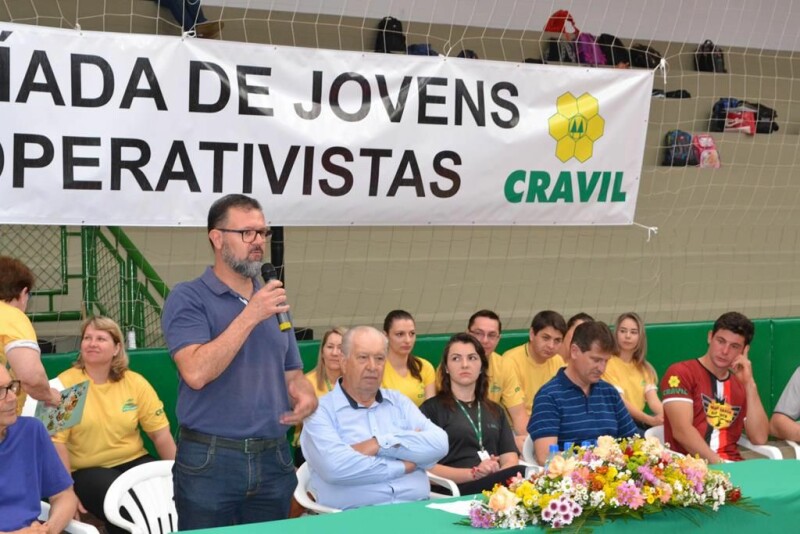 Mais de 200 jovens participam da 19ª Olimpíada Cravil-86.jpg