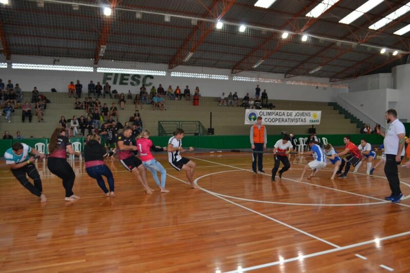 Cravil realiza 20ª Olimpíada de Jovens-62.jpg