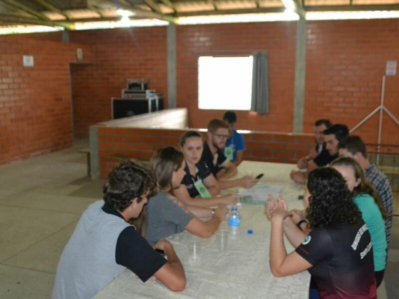 Cravil realiza 9º Seminário de Jovens-40.jpg