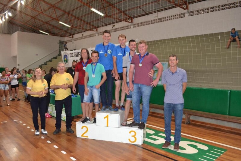 Mais de 200 jovens participam da 19ª Olimpíada Cravil-17.jpg