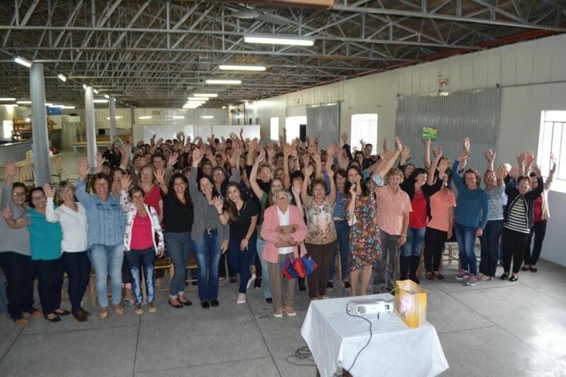 Reunião de mulheres- explorando a gratidão-8.jpg