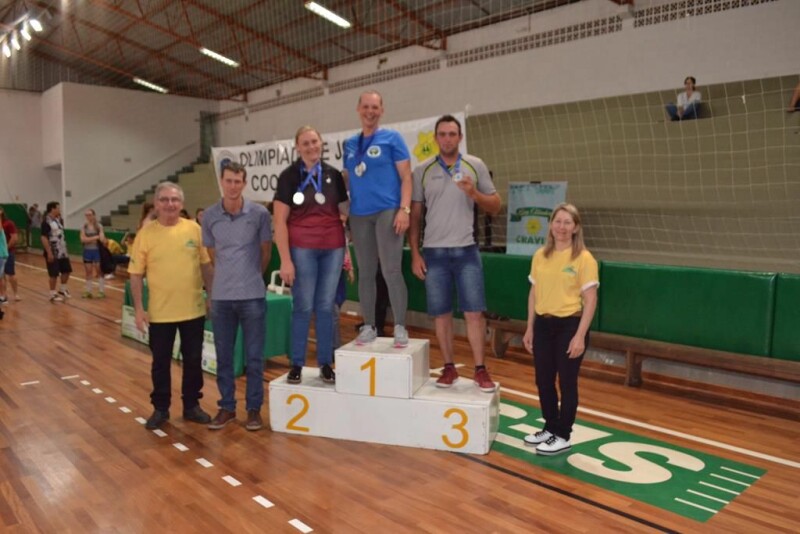 Mais de 200 jovens participam da 19ª Olimpíada Cravil-11.jpg