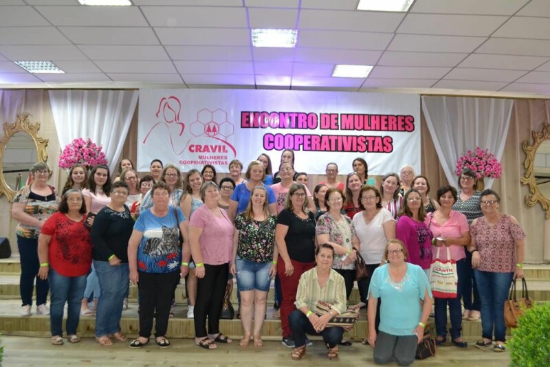 Cravil realiza 26º Encontro de Mulheres-7.jpg