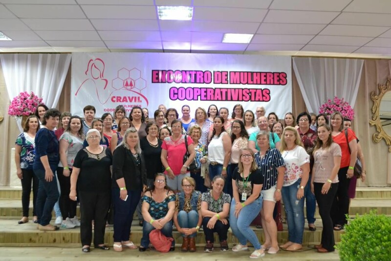 Cravil realiza 26º Encontro de Mulheres-3.jpg