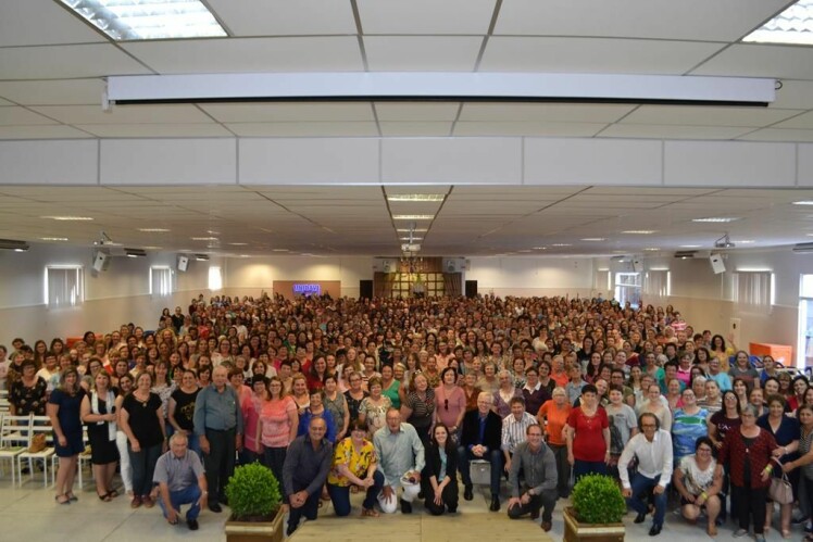 Cravil realiza 26º Encontro de Mulheres