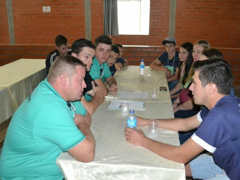 Cravil realiza 9º Seminário de Jovens-46.jpg