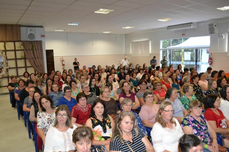 Cravil realiza 26º Encontro de Mulheres-22.jpg