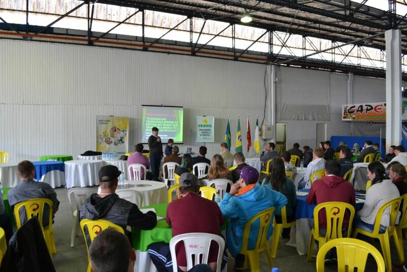 Seminário reúne mais de 80 jovens em Rio do Sul-13.jpg