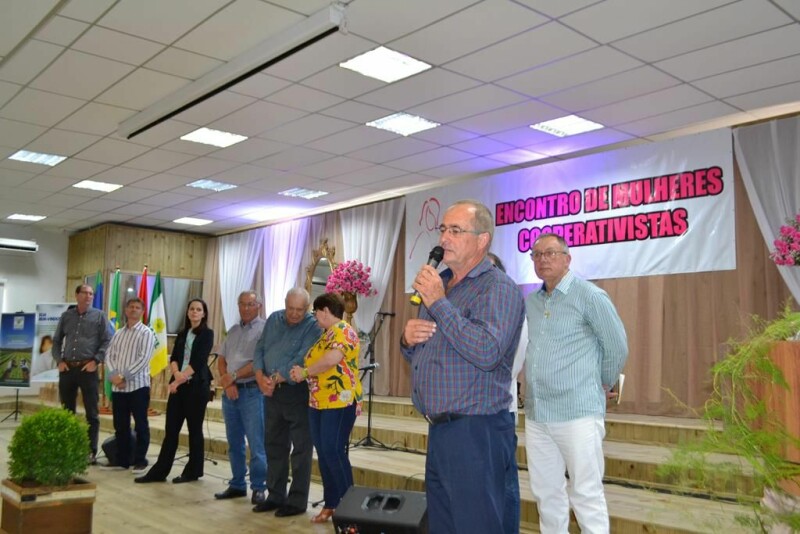 Cravil realiza 26º Encontro de Mulheres-30.jpg