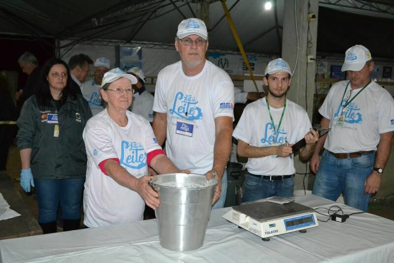 22ª Expofeira Estadual do Leite-54.jpg