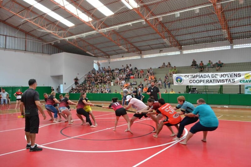 Mais de 200 jovens participam da 19ª Olimpíada Cravil-50.jpg