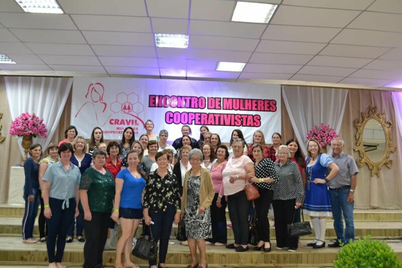 Cravil realiza 26º Encontro de Mulheres-14.jpg