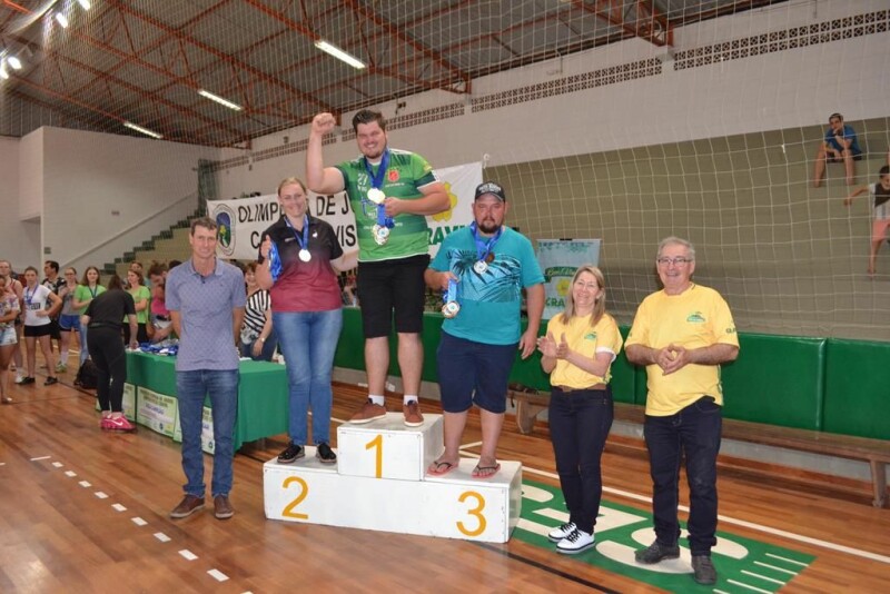 Mais de 200 jovens participam da 19ª Olimpíada Cravil-16.jpg