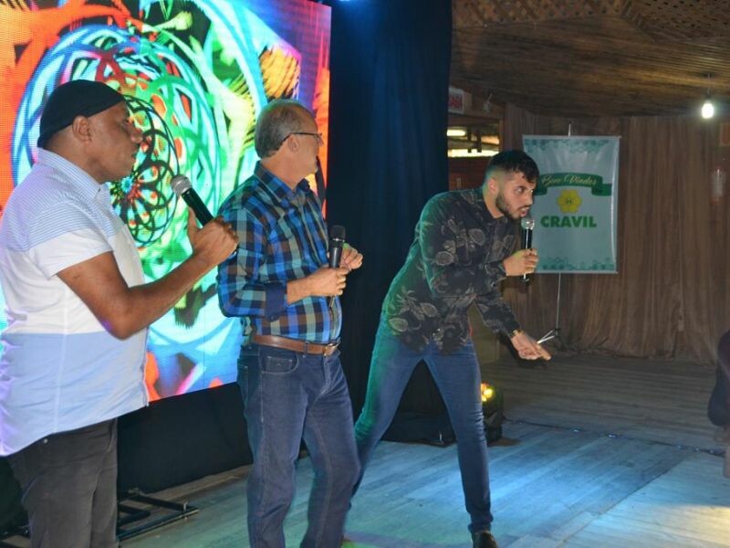 Cravil realiza 9º Seminário de Jovens-6.jpg