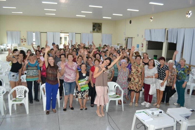 -Reunião de mulheres- explorando a gratidão27.jpg