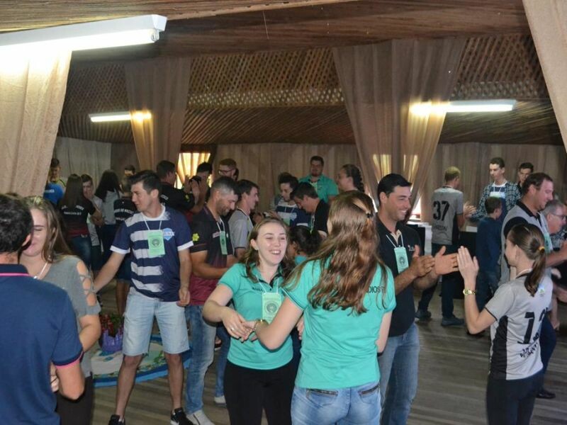 Cravil realiza 9º Seminário de Jovens-18.jpg