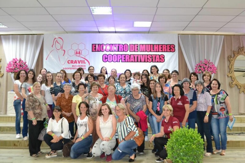 Cravil realiza 26º Encontro de Mulheres-2.jpg