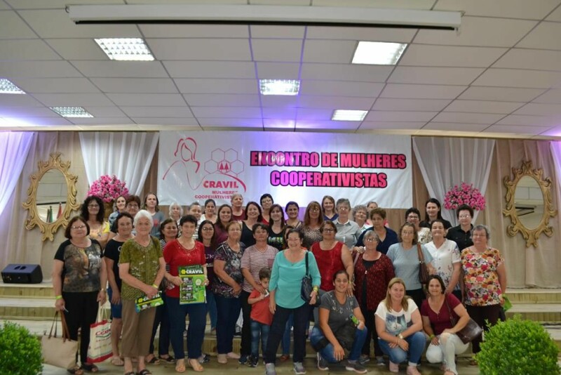 Cravil realiza 26º Encontro de Mulheres-6.jpg