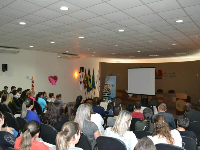 Cravil promove palestra em comemoração ao Dia do Professor-5.jpg