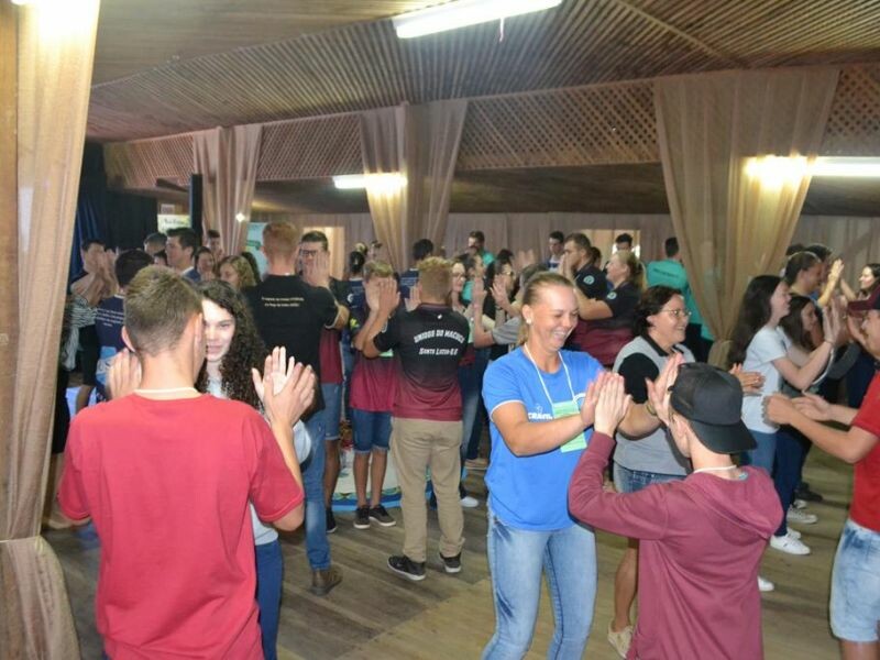 Cravil realiza 9º Seminário de Jovens-20.jpg