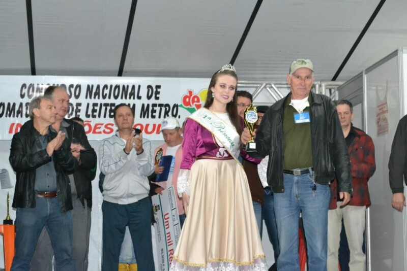 Cravil é parceira da 20ª Expofeira Estadual do Leite-20.jpg