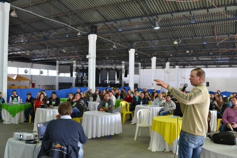 Seminário reúne mais de 80 jovens em Rio do Sul-12.jpg