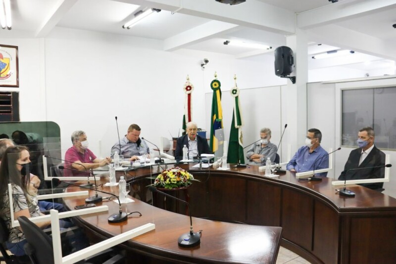 Cravil recebe homenagem em Presidente Getúlio-13.jpeg