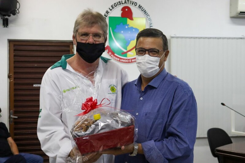 Cravil recebe homenagem em Presidente Getúlio-2.jpeg