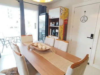 Apartamento de 3 dormitórios na Praia Grande