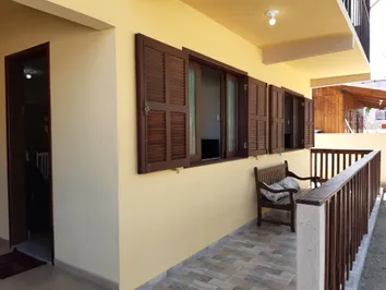 Apto com 2 dormitórios Apto com 2 dormitórios