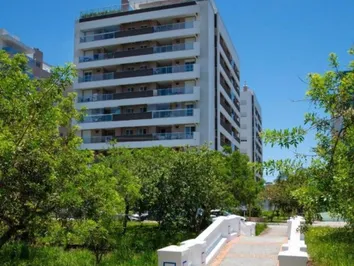 Apartamento no Residencial La Palma com Piscina