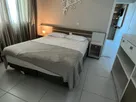 8b0566b8-8bd9-402b-9a1f-e251079aaadf.jpg