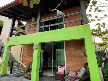 Casa na Praia de Quatro Ilhas