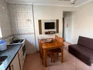 SALA Q004
