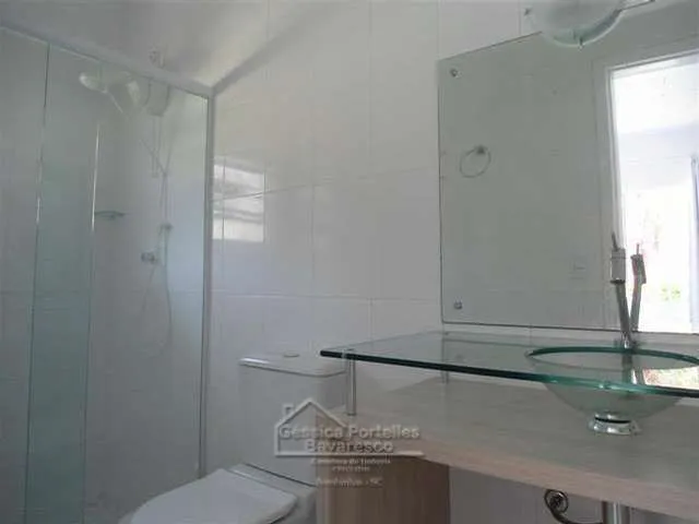 CASA 3 QUARTOS CENTRO DE BOMBINHAS - foto 1