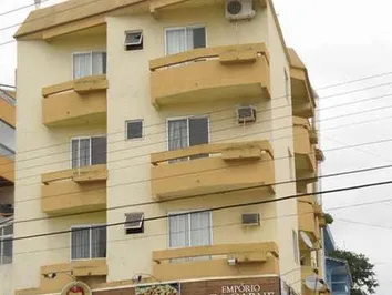 APARTAMENTO FRENTE AVENIDA PRINCIPAL BOMBAS