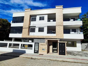 RESIDENCIAL TRIATO