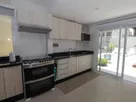 CASA LOCAÇÃO DE TEMPORADA EM BOMBINHAS 