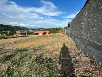 TERRENO NO BAIRRO RIO FERRO - LOTEAMENTO COLINA DO VALE