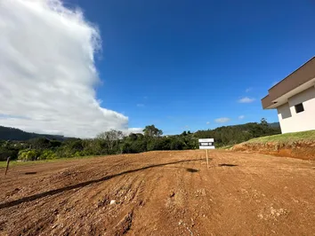 VENDE-SE TERRENO NO BAIRRO RIO FERRO, PRESIDENTE GETÚLIO