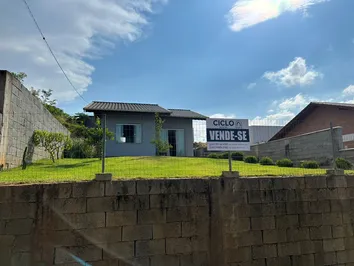 CASA NO BAIRRO RIO FERRO