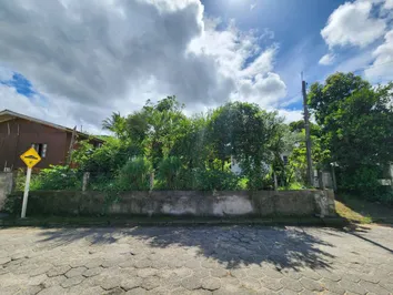 ÓTIMA CASA PARA MORADIA OU INVESTIMENTO A VENDA ÓTIMA CASA PARA MORADIA OU INVESTIMENTO A VENDA