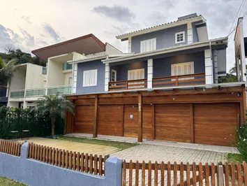 COD. 232-000 - TEMPORADA - CASA PÉ NA AREIA COM PISCINA COD. 232-000 - TEMPORADA - CASA PÉ NA AREIA COM PISCINA
