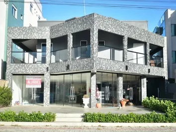 RESIDENCIAL FRENTE AVENIDA BEIRA MAR EM MARISCAL