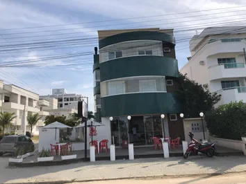 Apartamento em Mariscal