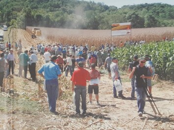 Dia de Campo 2010 Rio do Oeste (1).jpeg Dia de Campo 2010 Rio do Oeste (1).jpeg