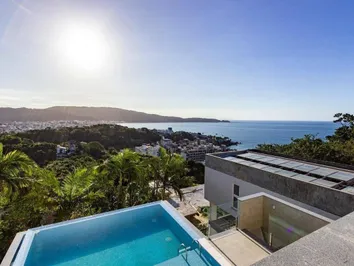 Casa de Luxo com Vista Mar no Condomínio Panorâmico Casa de Luxo com Vista Mar no Condomínio Panorâmico