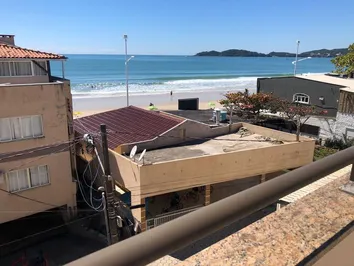 APARTAMENTO 01 DORMITÓRIO COM VISTA PARA O MAR 